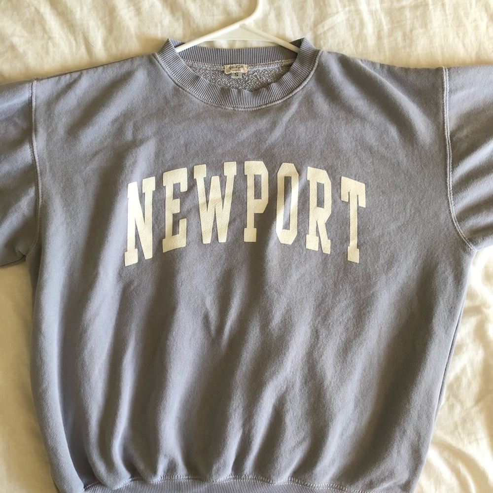 BRANDY MELVILLE SWEATSHIRT
